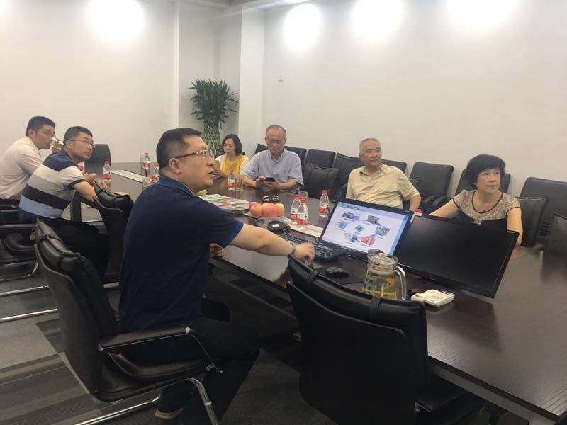 熱烈歡迎政協(xié)主席貢培興、新產(chǎn)業(yè)研究會副會長張建等一行參觀日聯(lián)科技